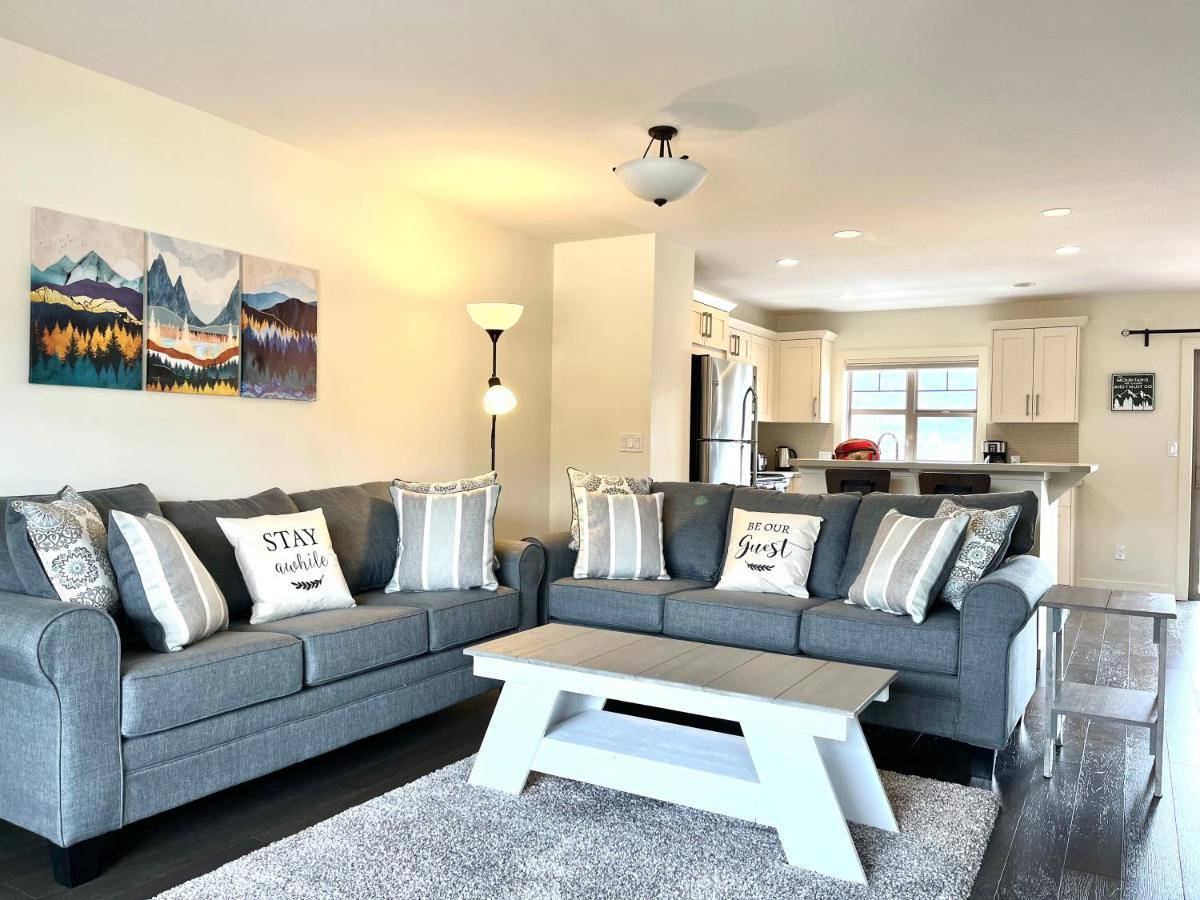 Perfect Base Invermere 3Bd Townhouse Mt Views With Garage Dış mekan fotoğraf