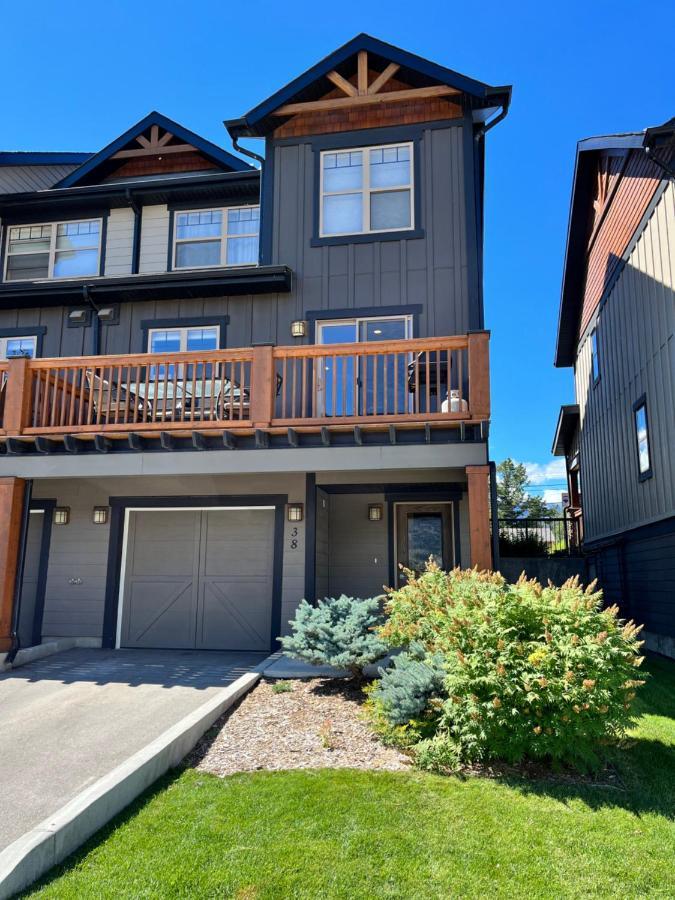 Perfect Base Invermere 3Bd Townhouse Mt Views With Garage Dış mekan fotoğraf