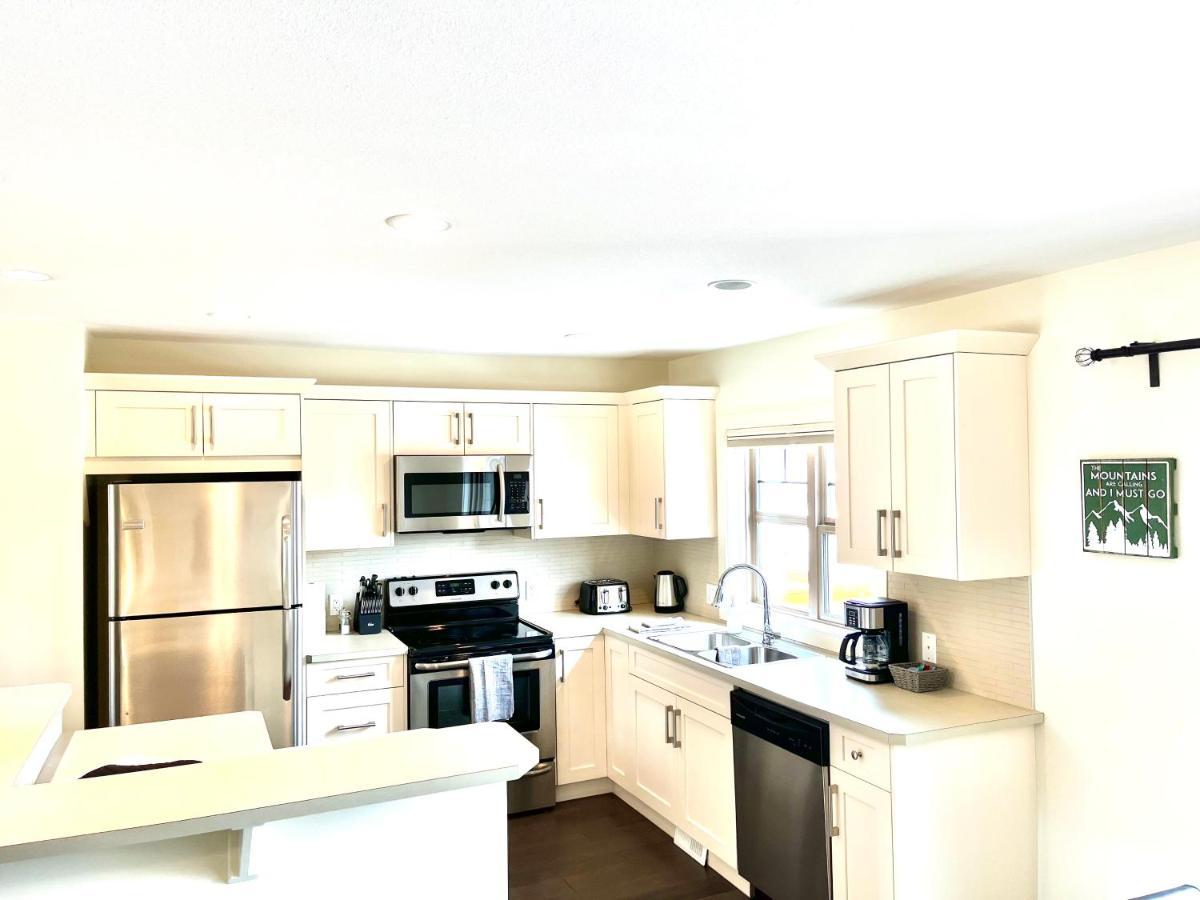 Perfect Base Invermere 3Bd Townhouse Mt Views With Garage Dış mekan fotoğraf
